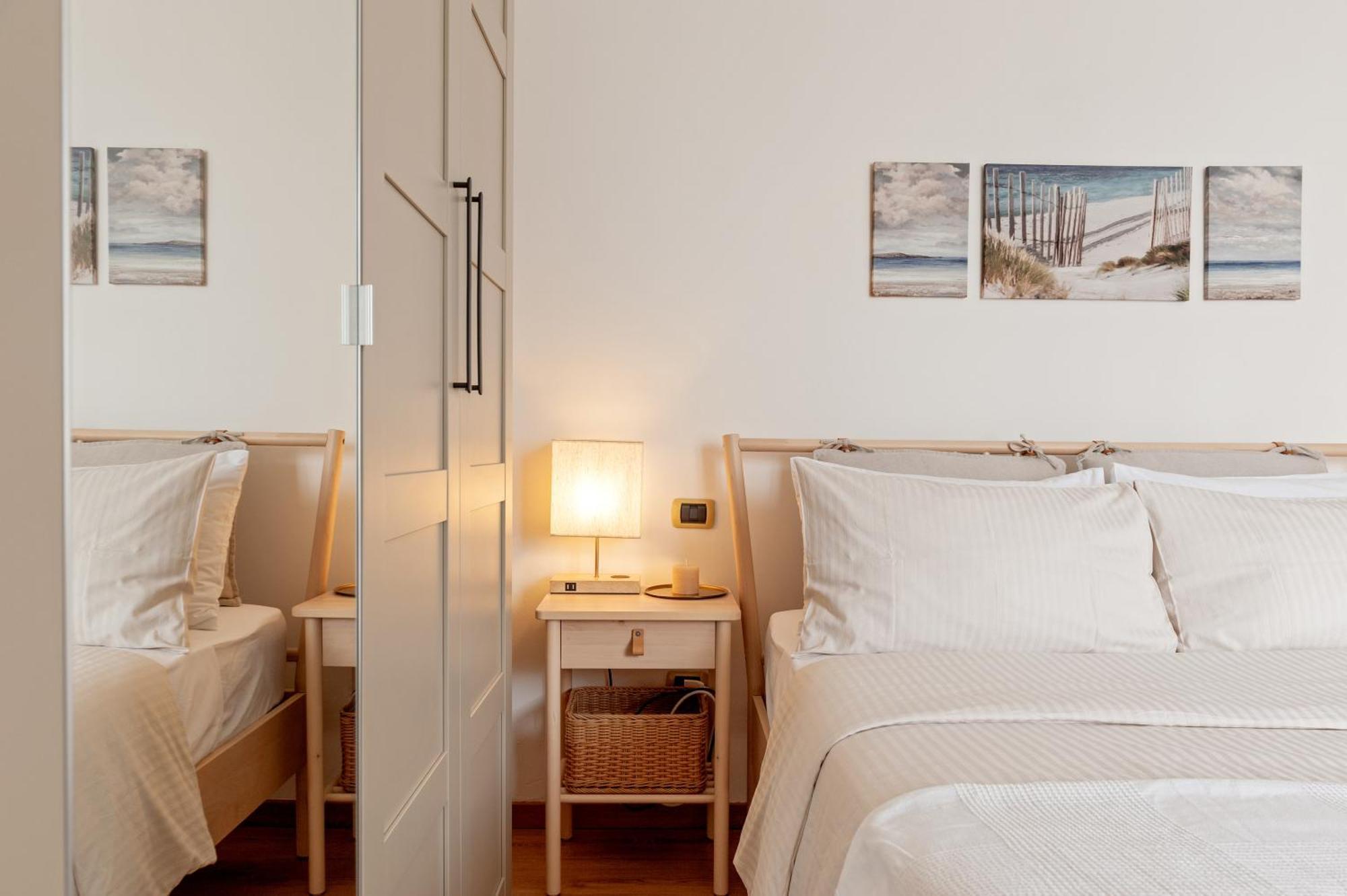 Cozy Retreat In Coastal Livorno Apartman Kültér fotó