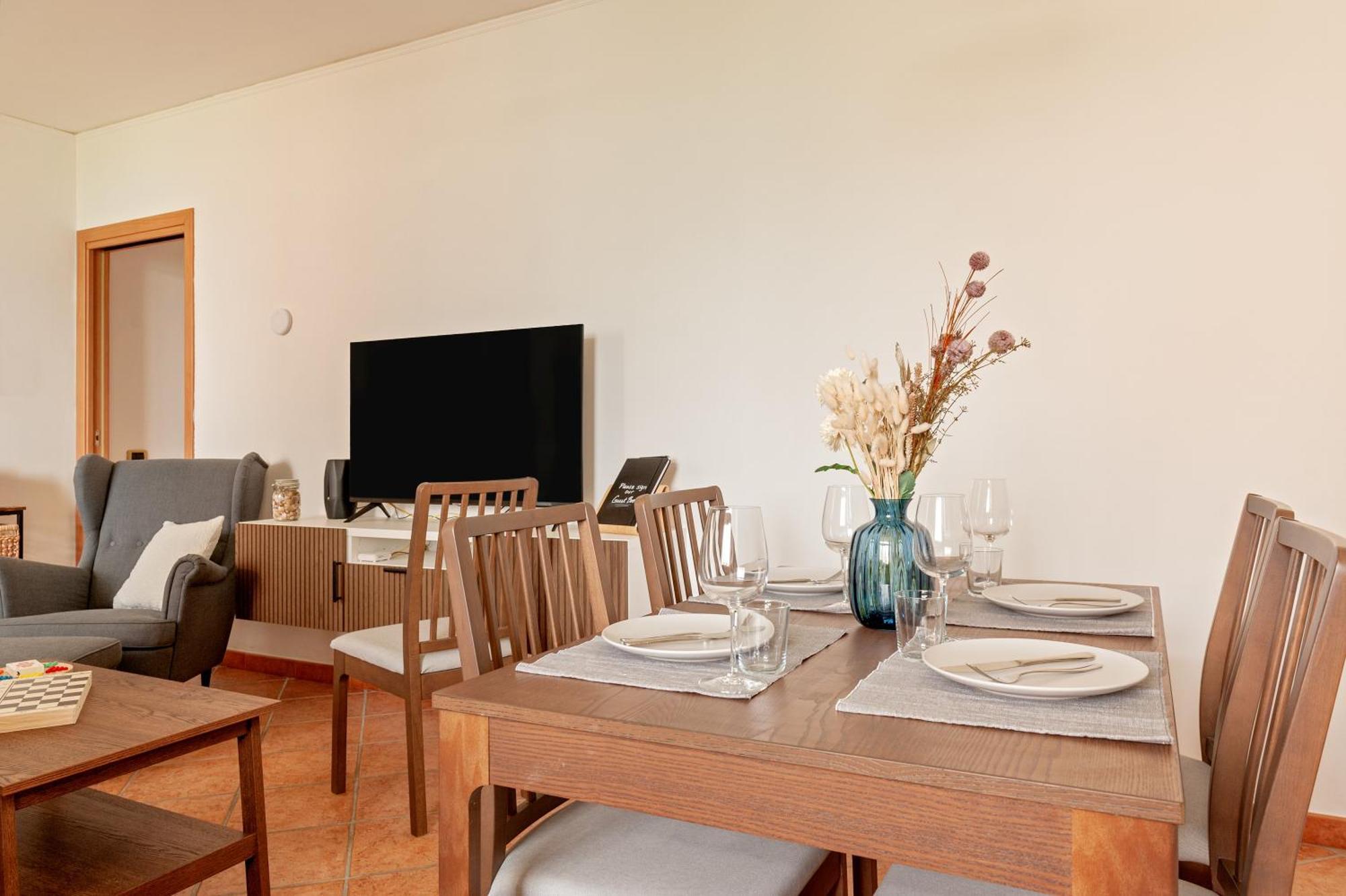 Cozy Retreat In Coastal Livorno Apartman Kültér fotó